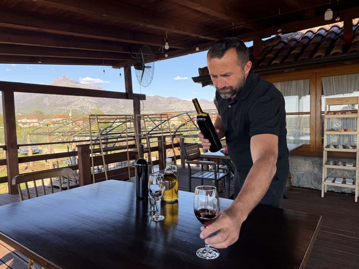 Príbeh o návrate domov a splnenom sne o vlastnom vinárstve pod albánskymi horami